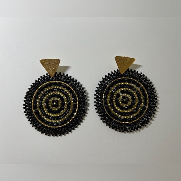 Black & Gold Stylish Beaded Earrings for Woman - Elegant Trendy Earrings - Picture 2 of 5